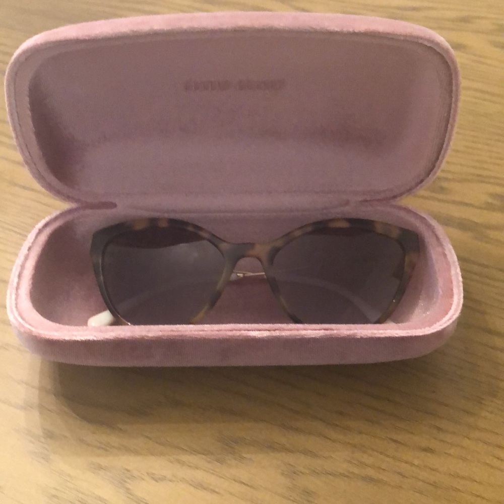 MUU MIU Cat Eye Sunglasses - Picture 5 of 6